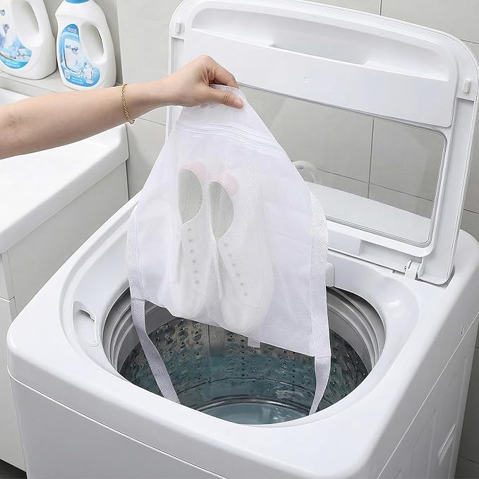 2Pcs Laundry Bags, Mesh Wash Bags, Protect Clothes in Washing Machine, Large Honey Comber Mesh Bag with Zipper and Strap for College,Dorm,Storage (15.7" Large)