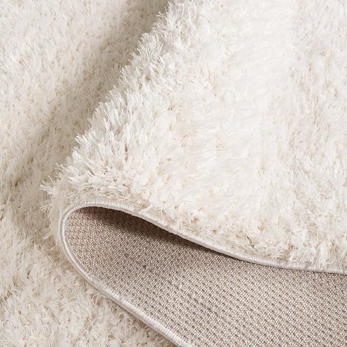 SAFAVIEH Lindsay Shag Collection Area Rug - 5'3" x 7'6", Ivory, Solid Design, Plush 1.8-inch Thick, Ideal for High Traffic Areas in Living Room, Bedroom, Dining Room (LNS560A-5)