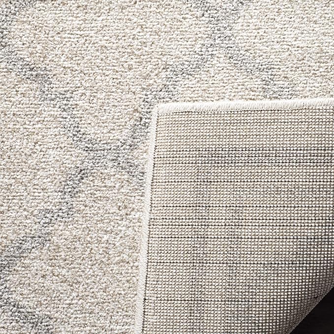 SAFAVIEH Amherst Collection Accent Rug - 4' x 6', Beige & Light Grey, Moroccan Trellis Design, Non-Shedding & Easy Care, Ideal for High Traffic Areas in Entryway, Living Room, Bedroom (AMT422E)