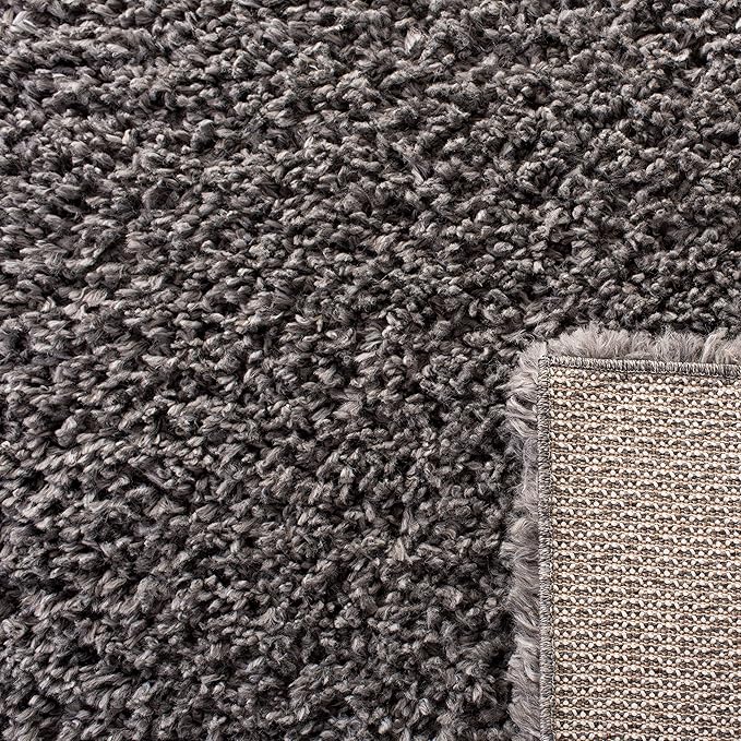 SAFAVIEH August Shag Collection Area Rug - 5'3" x 7'6", Grey, Solid Design, Non-Shedding & Easy Care, 1.5-inch Thick Ideal for High Traffic Areas in Living Room, Bedroom (AUG200F)