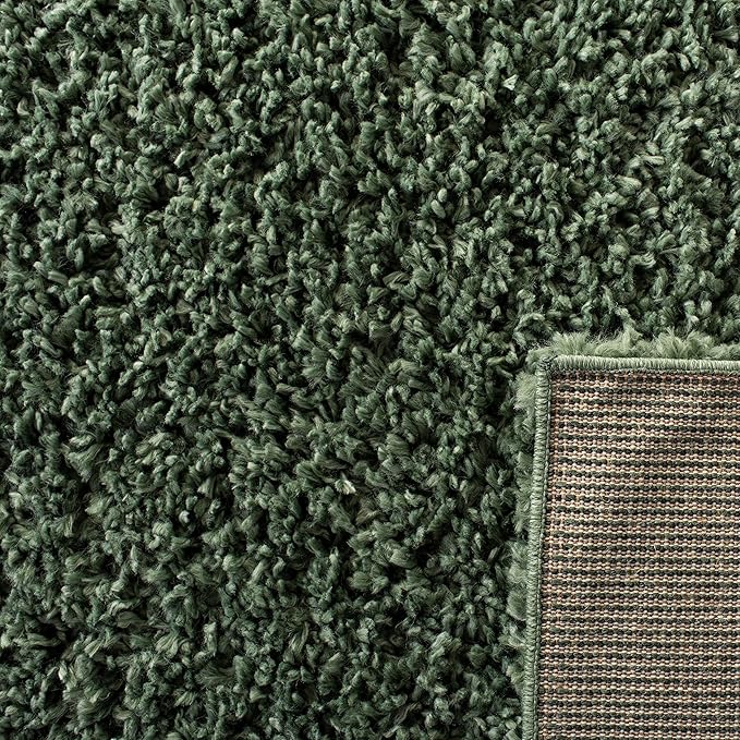 SAFAVIEH August Shag Collection Area Rug - 5'3" x 7'6", Green, Solid Design, Non-Shedding & Easy Care, 1.5-inch Thick Ideal for High Traffic Areas in Living Room, Bedroom (AUG200Y)