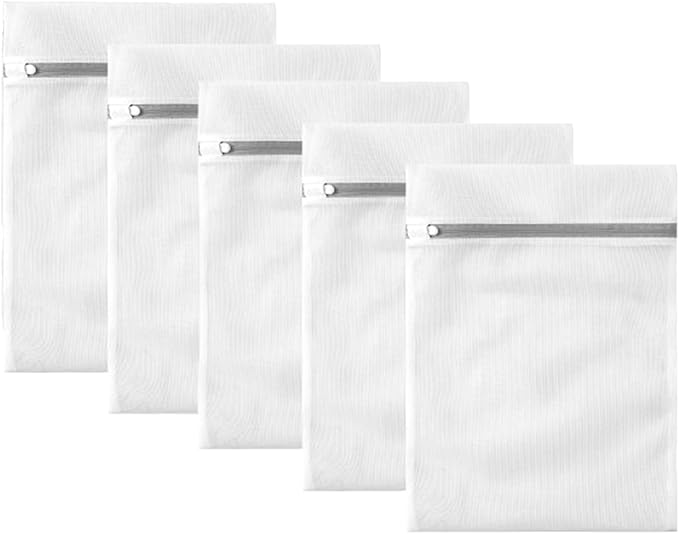 Fine Mesh Laundry Bags with Zipper-Multi Size Mesh Bags For Laundry, Reusable Organizer Lingerie Bags (5, Medium)