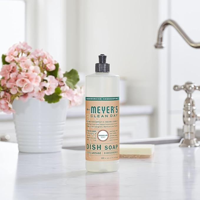 Mrs. MEYER'S CLEAN DAY Variety, 2 Liquid Hand Soap 12.5 OZ, 1 Liquid Dish Soap, 16 FL OZ (Geranium)
