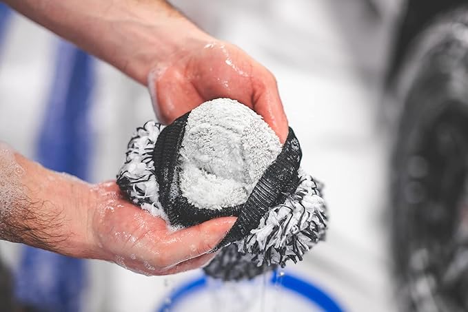 The Rag Company - The Cyclone Ultra Wash Mitts and Rags to Riches Bundle