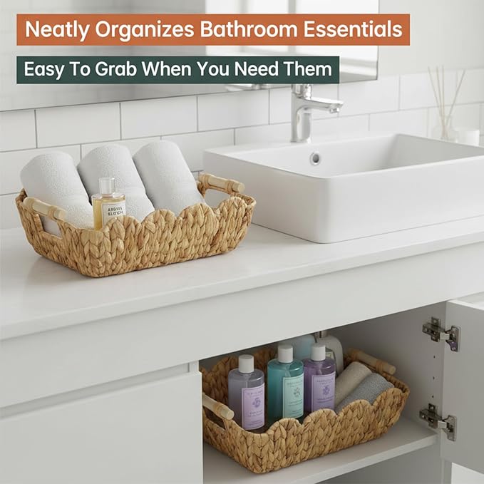 Small Wicker Basket 2 Pack,Scalloped Basket for Organizing and Decor,Natural Water Hyacinth Storage Baskets with Wooden Handles for Gifts,Snack,Shelves