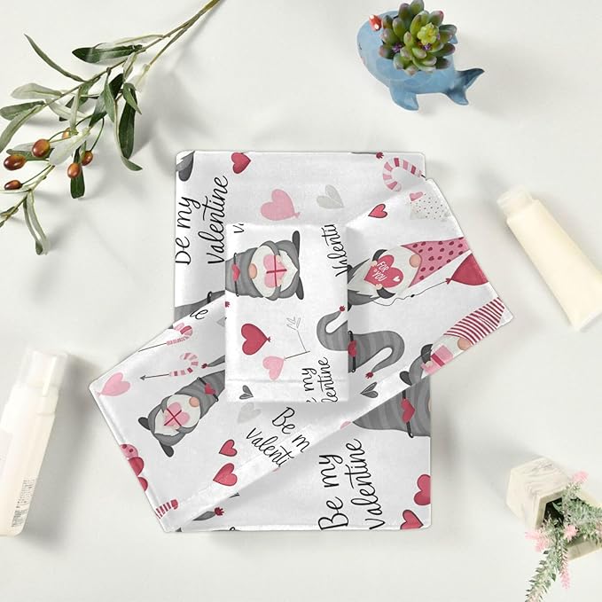 Pfrewn Cute Gnomes Hearts Pink Towels Set of 3 Romantic Romantic Love Spring White Bathroom Towel Soft Absorbent Bath Hand Towels Washcloth Guest Towel Sets Mother Valentine Decorations