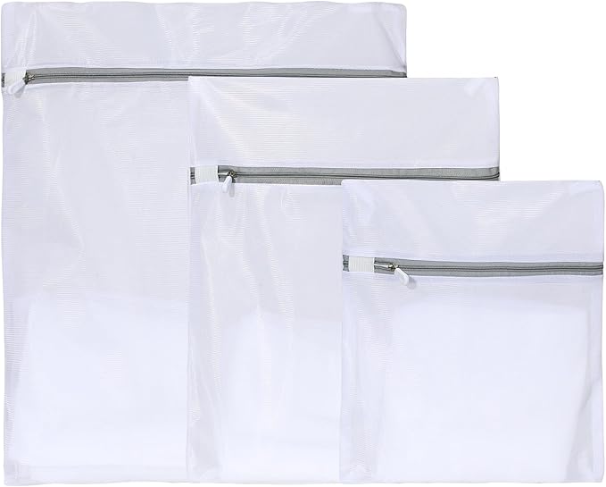 Laundry Wash Bags for Delicates, 3-Pack Fine Mesh Garment Bags with Zipper (Large, Medium, Small Sizes)