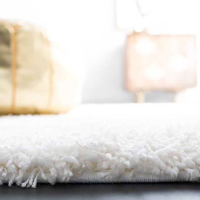 SAFAVIEH Santa Monica Shag Collection Accent Rug - 2'3" x 5', White, Solid Design, 2-inch Thick Ideal for High Traffic Areas in Living Room, Bedroom, Dining (SGN725-1010-25)