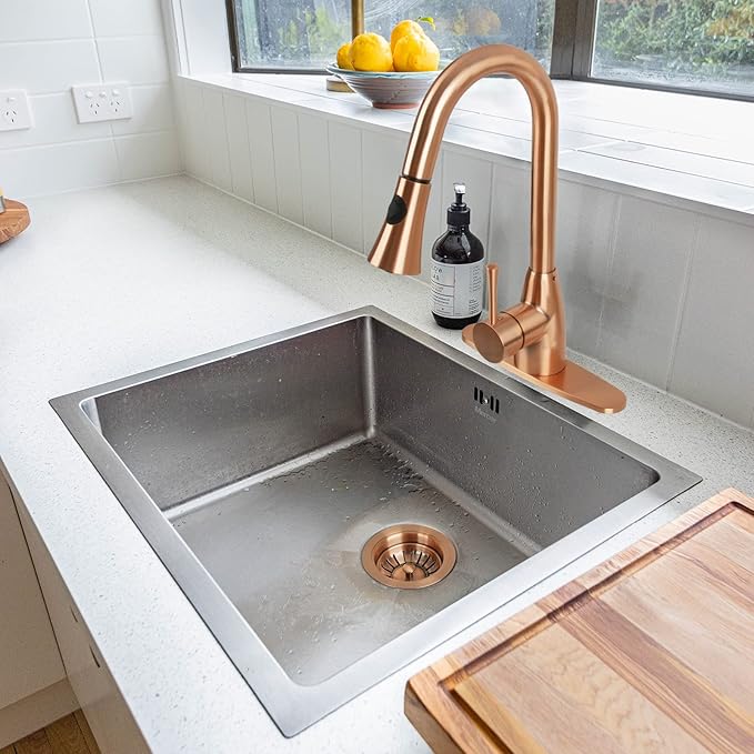 Akicon Copper Kitchen Sink Stopper Replacement for 3-1/2 Inch Standard Strainer Drain, Solid Brass with Post Styled Basket