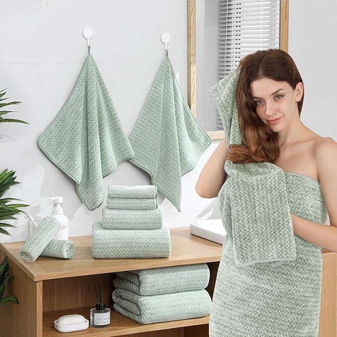 Ycosy 18 Piece Bath Towels Set,100% Microfiber Family Bathroom Towel with Hanging Loops-6 Bath Towels,6 Hand Towels,6 Washcloths,Quick Dry Highly Absorbent Shower Towel for Bathroom,Hotel,Spa-Green