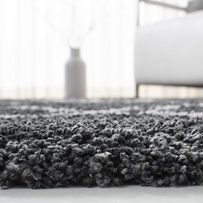 SAFAVIEH Hudson Shag Collection Accent Rug - 3' x 5', Dark Grey & Ivory, Trellis Design, Non-Shedding & Easy Care, 2-inch Thick Ideal for High Traffic Areas in Foyer, Living Room, Bedroom (SGH281G)