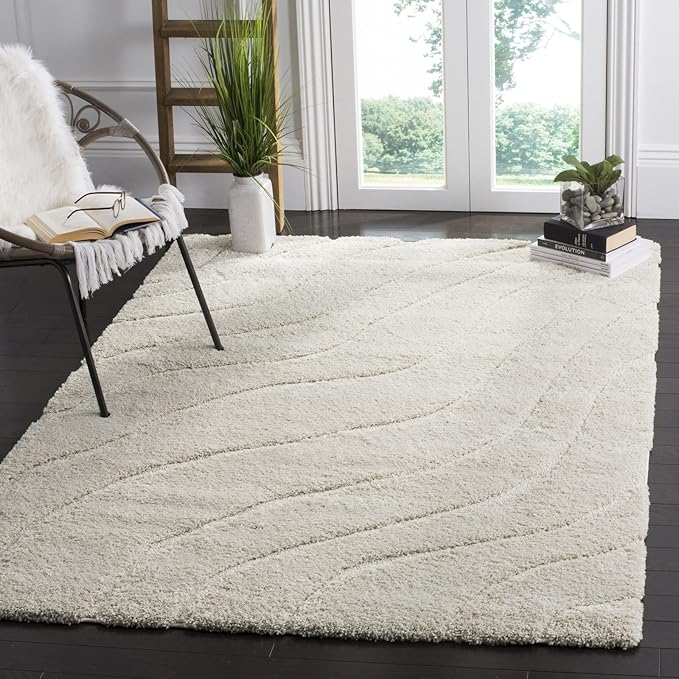 SAFAVIEH Florida Shag Collection Accent Rug - 3'3" x 5'3", Cream & Blue, Non-Shedding & Easy Care, 1.2-inch Thick Ideal for High Traffic Areas in Entryway, Living Room, Bedroom (SG472-1165)