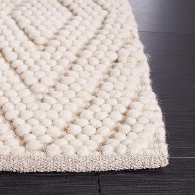 SAFAVIEH Natura Collection Area Rug - 6' x 9', Ivory, Handmade Moroccan Boho Trellis Wool, Ideal for High Traffic Areas in Living Room, Bedroom (NAT224A)