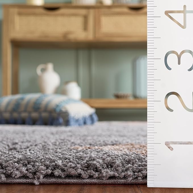 SAFAVIEH Florida Shag Collection Accent Rug - 3'3" x 5'3", Grey & Beige, Floral, Non-Shedding & Easy Care, 1.2-inch Thick Ideal for High Traffic Areas in Foyer, Living Room, Bedroom (SG458-8013)