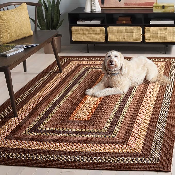 SAFAVIEH Washable Rug Outdoor Braided Collection - 5' x 7'6", Brown & Light Brown, Handmade & Reversible, Non-Shedding & Easy to Clean, Ideal for Patio, Backyard, Mudroom (BRD313T)