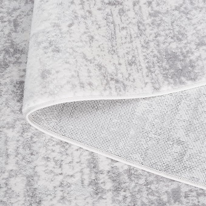 SAFAVIEH Amelia Collection Area Rug - 5'3" x 7'6", Ivory & Light Grey, Modern Abstract Design, Non-Shedding & Easy Care, Ideal for High Traffic Areas in Living Room, Bedroom, Dining (ALA700F-5)