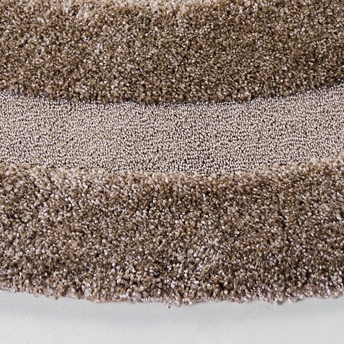 SAFAVIEH Florida Shag Collection Area Rug - 6'7" Round, Beige & Beige, Border Design, Non-Shedding & Easy Care, 1.2-inch Thick Ideal for High Traffic Areas in Living Room, Bedroom (SG454-1313)