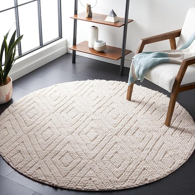 SAFAVIEH Natura Collection Area Rug - 6' Round, Ivory, Handmade Moroccan Boho Trellis Wool, Ideal for High Traffic Areas in Living Room, Bedroom (NAT224A)