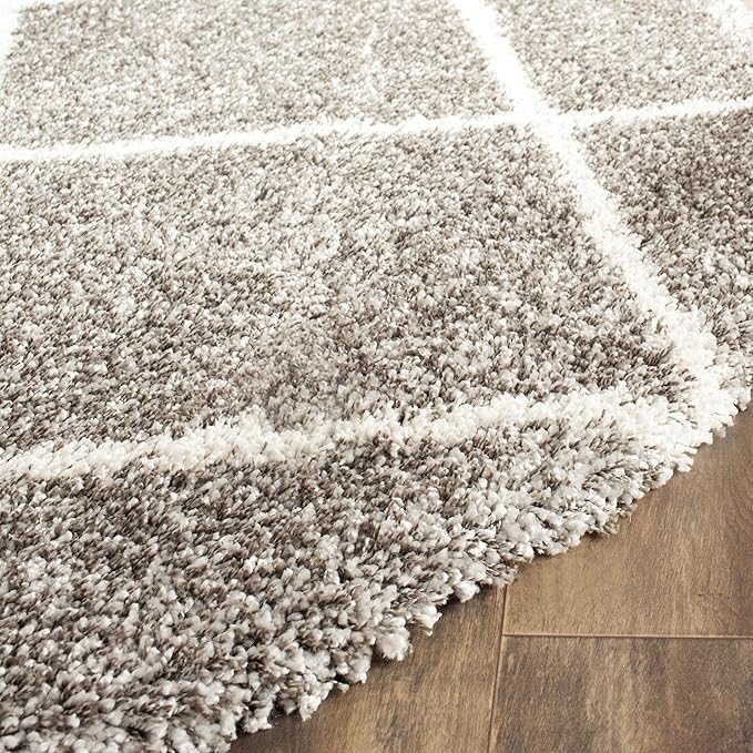 SAFAVIEH Hudson Shag Collection 9' Round Grey/Ivory SGH281B Modern Diamond Trellis Non-Shedding Living Room Bedroom Dining Room Entryway Plush 2-inch Thick Area Rug