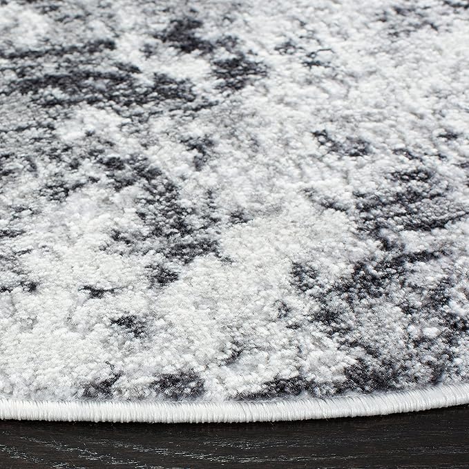 SAFAVIEH Area Rug 8' Round - Amelia Collection - Large - Grey & Ivory, Non-Shedding & Easy to Clean, Ideal for Living Room, Bedroom, Dining Space (ALA705G)