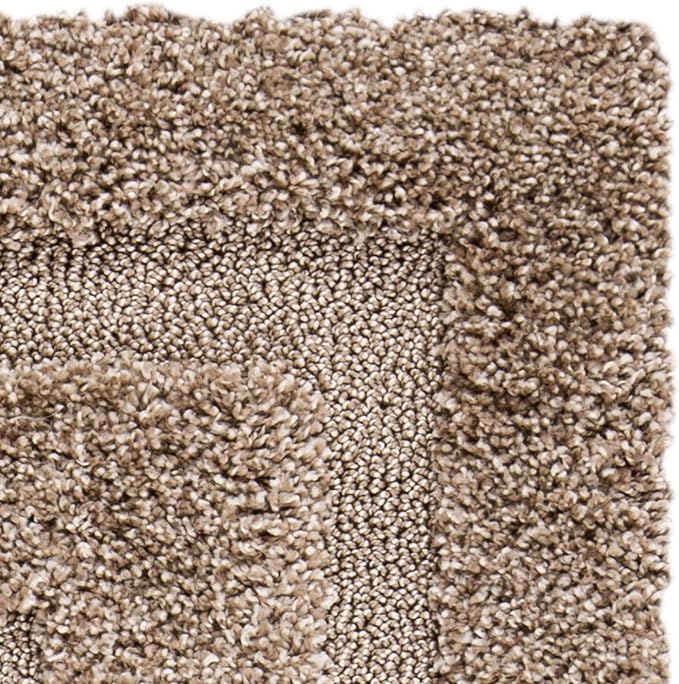 SAFAVIEH Florida Shag Collection Accent Rug - 3'3" x 5'3", Beige & Beige, Non-Shedding & Easy Care, 1.2-inch Thick Ideal for High Traffic Areas in Foyer, Living Room, Bedroom (SG454-1313)