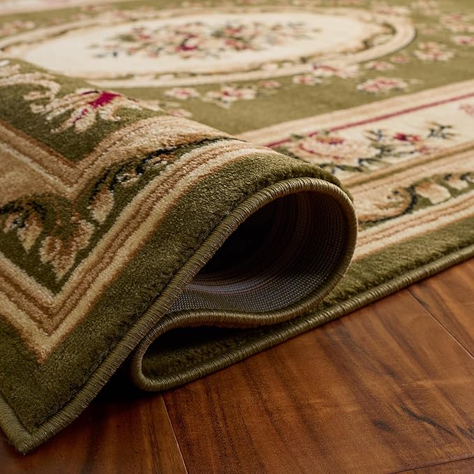 SAFAVIEH Lyndhurst Collection Accent Rug - 3'3" x 5'3", Sage & Ivory, European Medallion Design, Non-Shedding & Easy Care, Ideal for High Traffic Areas in Entryway, Living Room, Bedroom (LNH218B)
