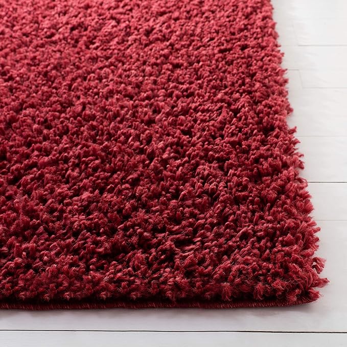 SAFAVIEH August Shag Collection Runner Rug - 2' x 7', Red, Solid Design, Non-Shedding & Easy Care, 1.5-inch Thick Ideal for High Traffic Areas in Living Room, Bedroom (AUG200Q)