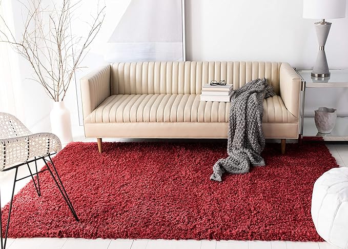 SAFAVIEH August Shag Collection Accent Rug - 4' x 6', Red, Solid Design, Non-Shedding & Easy Care, 1.5-inch Thick Ideal for High Traffic Areas in Entryway, Living Room, Bedroom (AUG200Q)