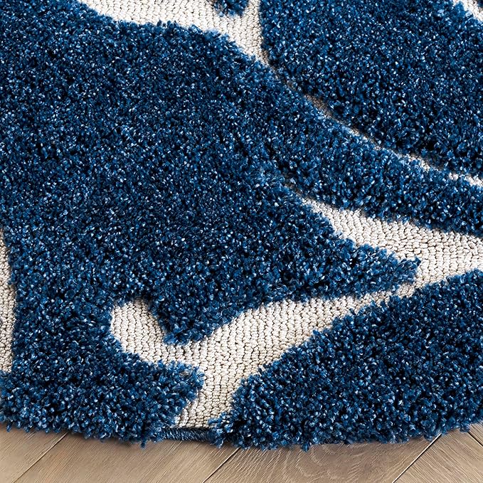 SAFAVIEH Florida Shag Collection Area Rug - 5' Round, Dark Blue & Cream, Scroll Design, Non-Shedding & Easy to Clean, High-Low Plush Pile, Ideal for Living Room, Bedroom, Dining Space (SG455-6511)