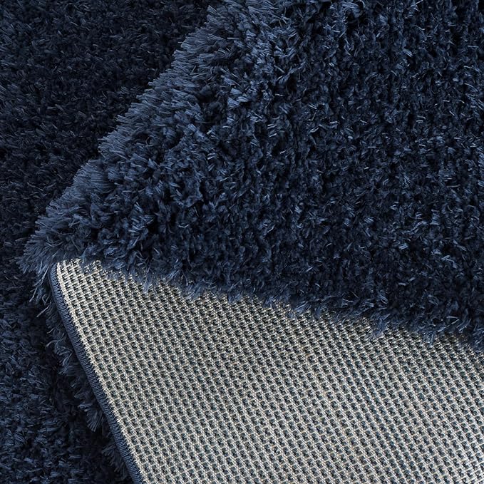 SAFAVIEH Lindsay Shag Collection Area Rug - 4' x 6', Navy, Contemporary Design, Ideal for High Traffic Areas in Living Room, Bedroom & Dining Room (LNS560N-4)