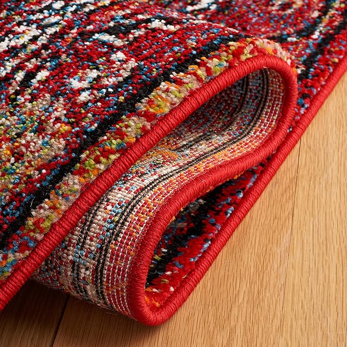 SAFAVIEH Vintage Hamadan Collection Area Rug - 5'3" x 7'6", Red & Black, Traditional Oriental Design, Non-Shedding & Easy Care, Ideal for High Traffic Areas in Living Room, Bedroom (VTH204Q)