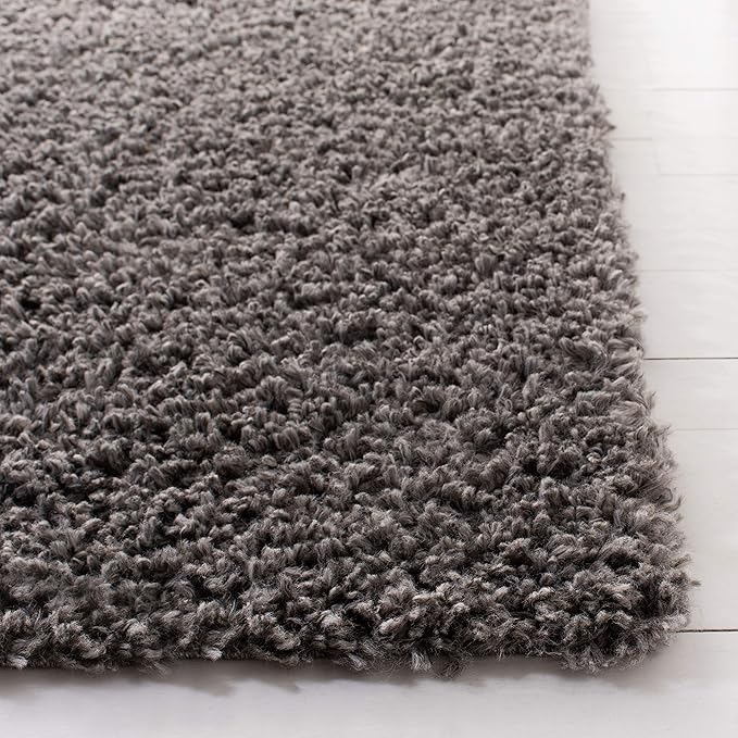 SAFAVIEH August Shag Collection Accent Rug - 4' x 6', Grey, Solid Design, Non-Shedding & Easy Care, 1.5-inch Thick Ideal for High Traffic Areas in Entryway, Living Room, Bedroom (AUG200F)