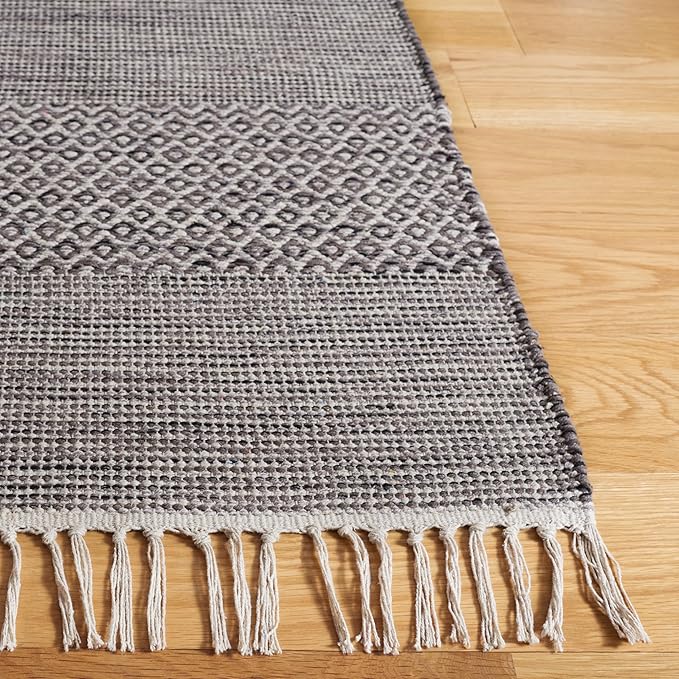 SAFAVIEH Montauk Collection Area Rug - 8' x 10', Ivory & Anthracite, Handmade Flat Weave Boho Farmhouse Cotton Tassel Fringe, Ideal for High Traffic Areas in Living Room, Bedroom (MTK330N)