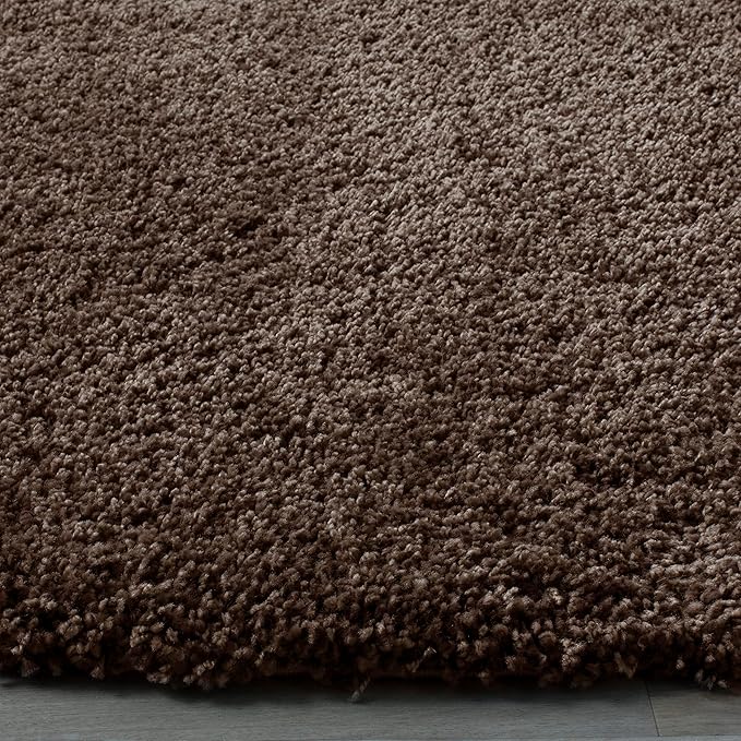 SAFAVIEH Santa Monica Shag Collection Accent Rug - 3' Round, Mushroom, Non-Shedding & Easy Care, 2-inch Thick, Ideal for The Living Room, Dining Room, Bedroom (SGN725-8181-3R)