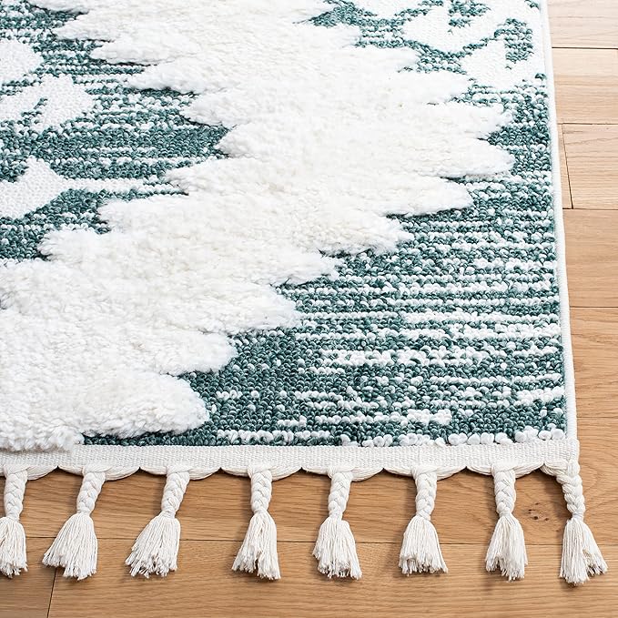 SAFAVIEH Moroccan Tassel Shag Collection Accent Rug - 4' x 6', Green & Ivory, Boho Design, Non-Shedding & Easy Care, 2-inch Thick Ideal for High Traffic Areas in Foyer, Living Room, Bedroom (MTS652Y)