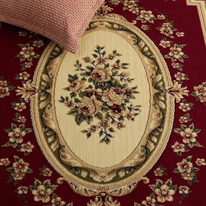 SAFAVIEH Lyndhurst Collection Area Rug - 5'3" x 7'6", Red & Ivory, Traditional European Medallion Design, Non-Shedding & Easy Care, Ideal for High Traffic Areas in Living Room, Bedroom (LNH218C)