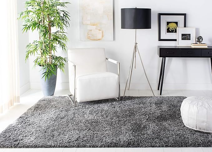 SAFAVIEH Fontana Shag Collection Accent Rug - 4' x 6', Silver, Solid Design, Non-Shedding & Easy Care, 2-inch Thick Ideal for High Traffic Areas in Entryway, Living Room, Bedroom (FNT800G)