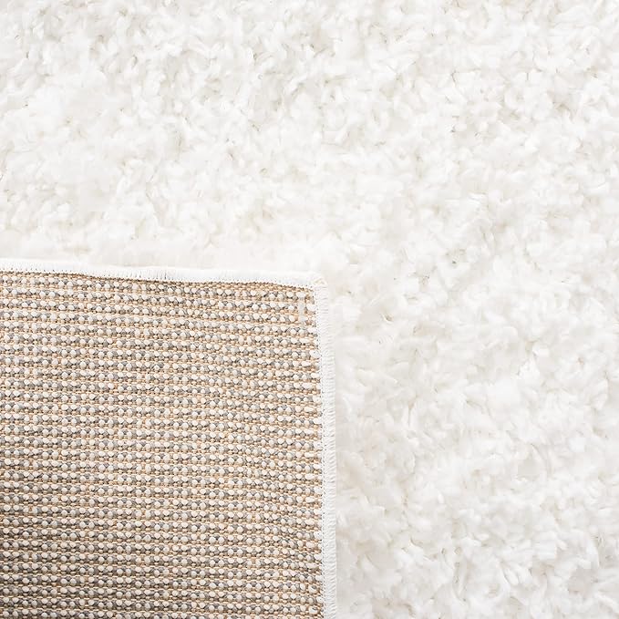 SAFAVIEH August Shag Collection Area Rug - 4' Square, White, Solid Design, Non-Shedding & Easy Care, 1.5-inch Thick Ideal for High Traffic Areas in Living Room, Bedroom (AUG200A)