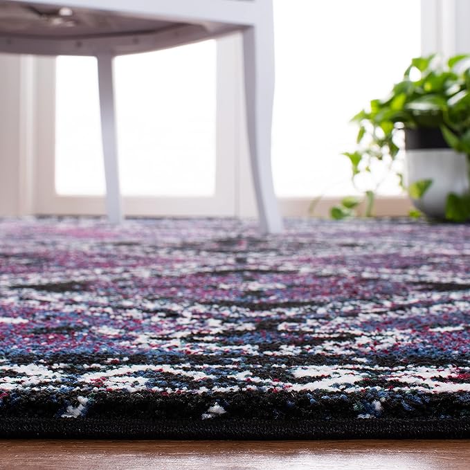 SAFAVIEH Vintage Hamadan Collection Area Rug - 5'3" x 7'6", Purple & Black, Oriental Distressed Design, Non-Shedding & Easy Care, Ideal for High Traffic Areas in Living Room, Bedroom (VTH293V)