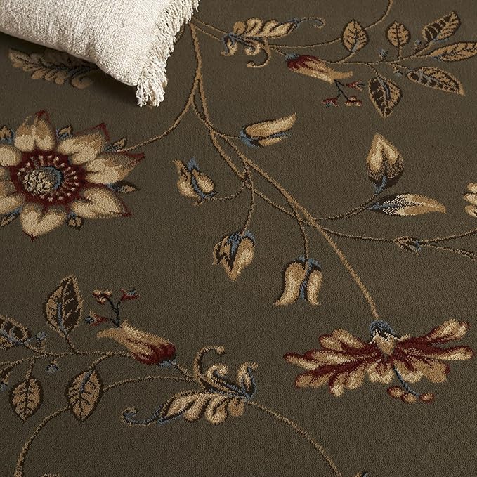 SAFAVIEH Lyndhurst Collection Area Rug - 6'7" Square, Green & Multi, Traditional Floral Design, Non-Shedding & Easy Care, Ideal for High Traffic Areas in Living Room, Bedroom (LNH552-5291)