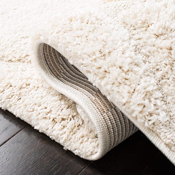 SAFAVIEH Florida Shag Collection Area Rug - 4' Round, Cream & Cream, Scroll Design, Non-Shedding & Easy to Clean, High-Low Plush Pile, Ideal for Living Room, Bedroom, Dining Space (SG455-1111)