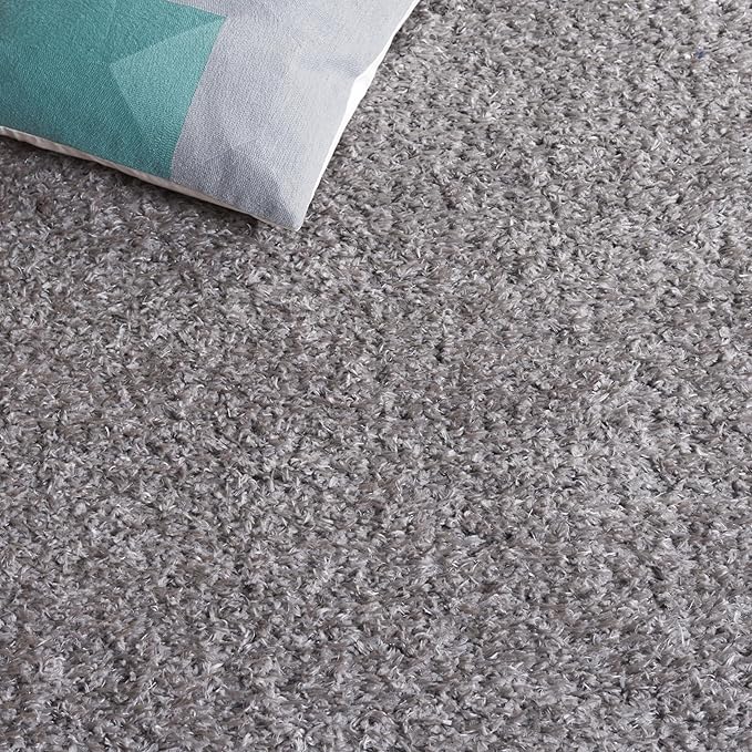 SAFAVIEH Lindsay Shag Collection Area Rug - 5'3" x 7'6", Dark Grey, Contemporary Design, Ideal for High Traffic Areas in Living Room, Bedroom & Dining Room (LNS560G-5)