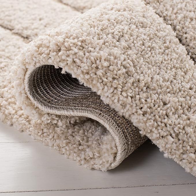 SAFAVIEH Florida Shag Collection Accent Rug - 2'3" x 5', Creme & Creme, Non-Shedding & Easy Care, 1.2-inch Thick Ideal for High Traffic Areas in Entryway, Living Room, Bedroom (SG472-1111)
