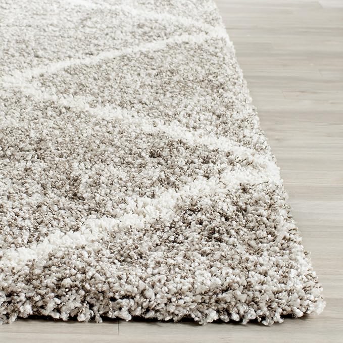 SAFAVIEH Hudson Shag Collection Area Rug - 5'3" x 7'6", Grey & Ivory, Modern Trellis Design, Non-Shedding & Easy Care, 2-inch Thick Ideal for High Traffic Areas in Living Room, Bedroom (SGH281B)