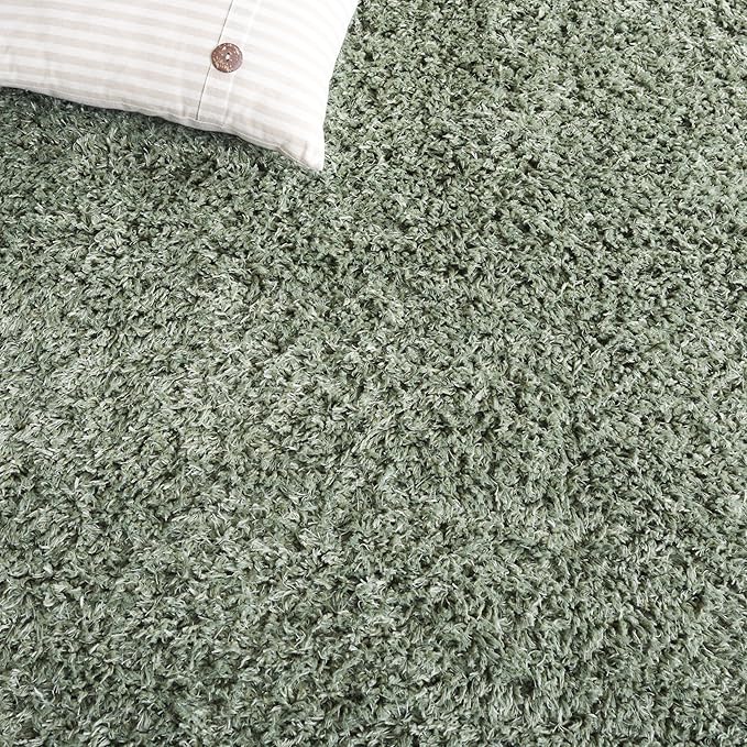 SAFAVIEH Lindsay Shag Collection Area Rug - 6' x 9', Green, 1.8-inch Thick, Ideal for Living Room, Bedroom, Home Office, Dining Space (LNS560Y-6)
