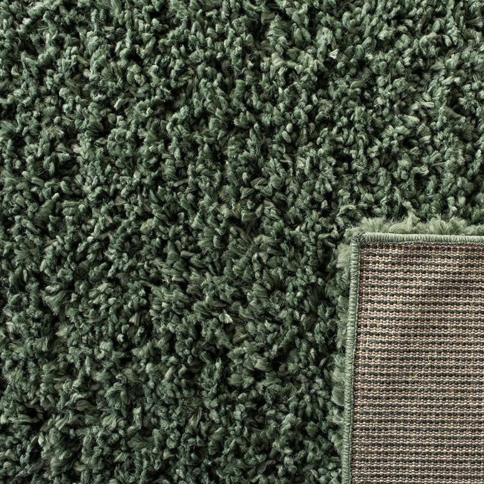 SAFAVIEH August Shag Collection Area Rug - 5' Square, Green, Solid Design, Non-Shedding & Easy Care, 1.5-inch Thick Ideal for High Traffic Areas in Living Room, Bedroom (AUG200Y)
