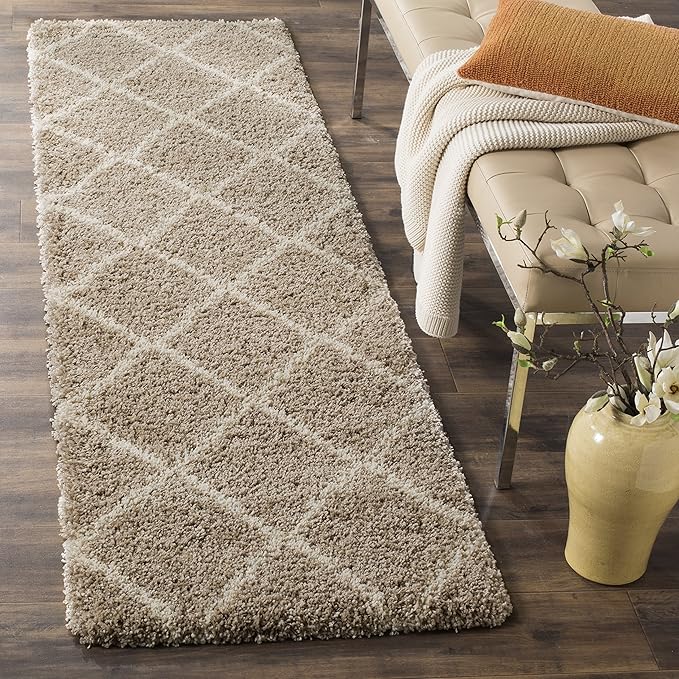 SAFAVIEH Hudson Shag Collection Runner Rug - 2'3" x 18', Beige & Ivory, Modern Trellis Design, Non-Shedding & Easy Care, 2-inch Thick Ideal for High Traffic Areas in Living Room, Bedroom (SGH281S)