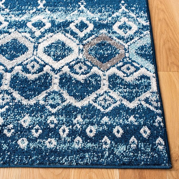 SAFAVIEH Amsterdam Collection Accent Rug - 4' x 6', Navy & Beige, Moroccan Boho Design, Non-Shedding & Easy Care, Ideal for High Traffic Areas in Entryway, Living Room, Bedroom (AMS108N)