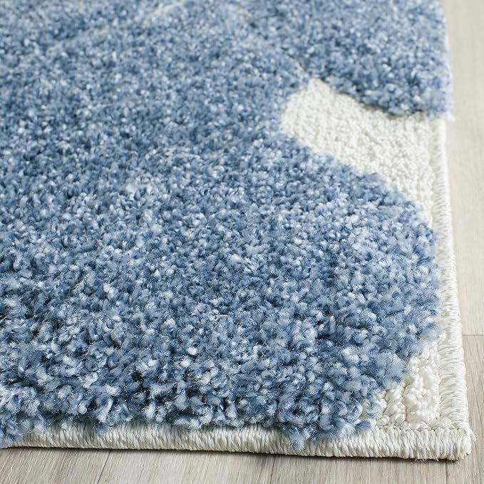 SAFAVIEH Florida Shag Collection Area Rug - 4' Square, Light Blue & Cream, Scroll Design, Non-Shedding & Easy to Clean, High-Low Plush Pile, Ideal for Living Room, Bedroom, Dining Space (SG455-6011)