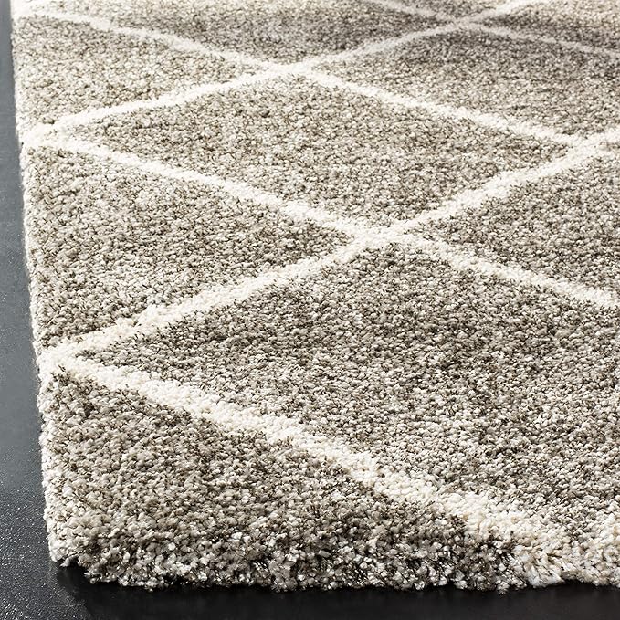 SAFAVIEH Hudson Shag Collection Area Rug - 5'3" x 7'6", Grey & Ivory, Modern Trellis Design, Non-Shedding & Easy Care, 2-inch Thick Ideal for High Traffic Areas in Living Room, Bedroom (SGH281B)